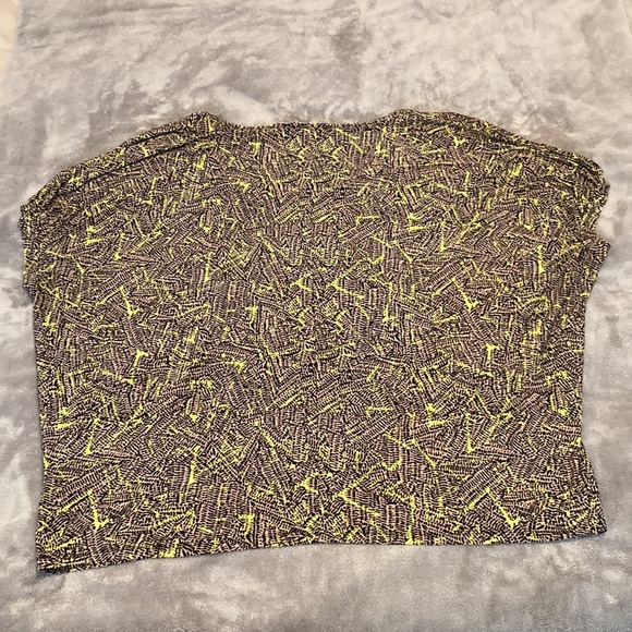 ELOQUII by The Limited Shirt Bat Wing Geometric Print WOMEN’S Size 18 / 20 - Picture 9 of 10